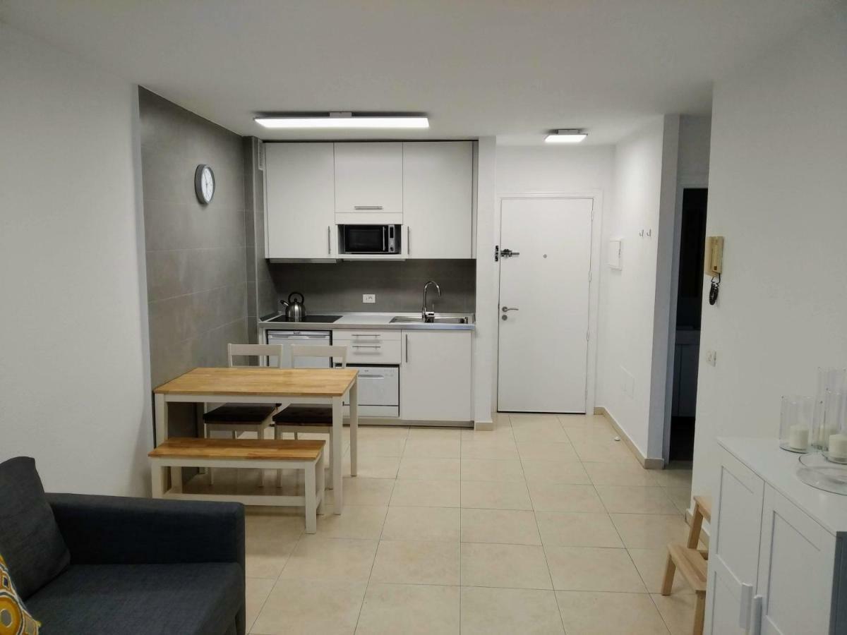 Apartamento "La Livenza" En El Centro De Adeje Con Garaje Privado Apartamento Costa Adeje  Exterior foto